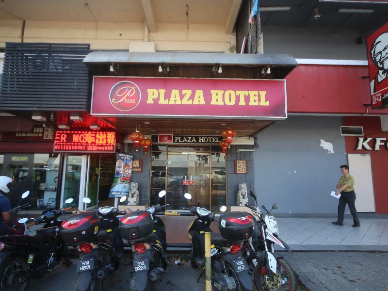 Oyo 699 Plaza Hotel Kota Kinabalu Eksteriør bilde